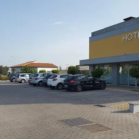3k Aeroporto מלון פארו