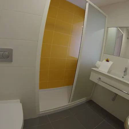 酒店 3k法鲁奥诺普特酒店