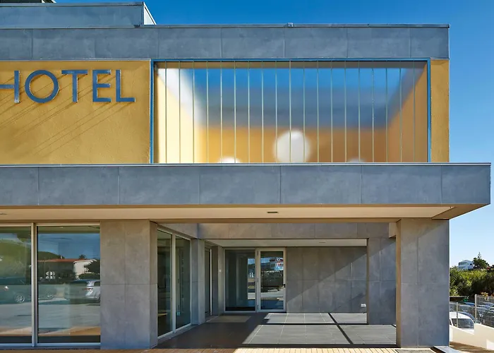 3k Aeroporto 3* Faro